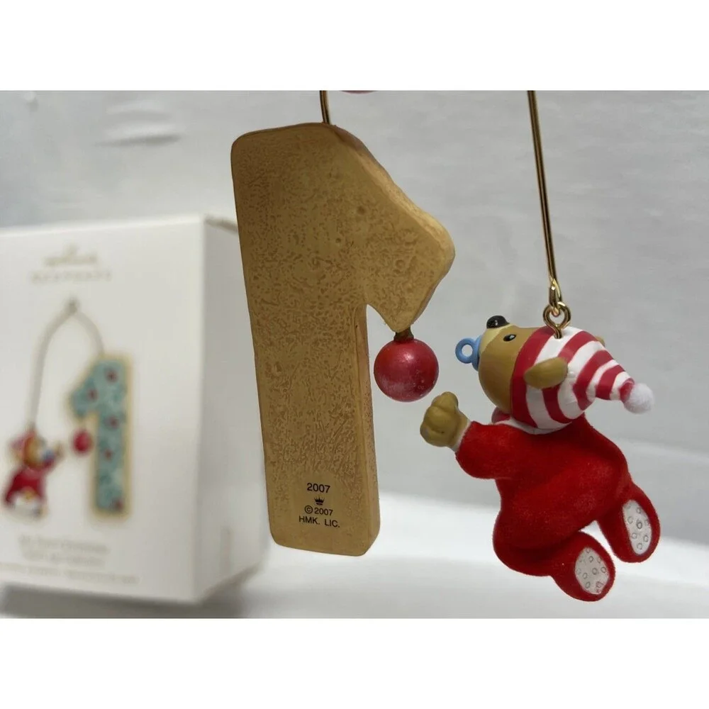 Hallmark Keepsake Ornament 2007 My First Christmas Child's Age Christmas Bear
